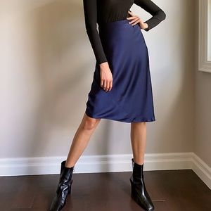 Aritzia Wilfred Satin Slip Skirt - Navy